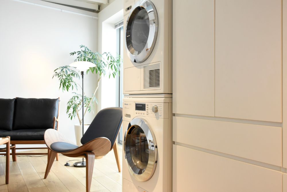 洗濯機と洗濯乾燥機のあるスペース