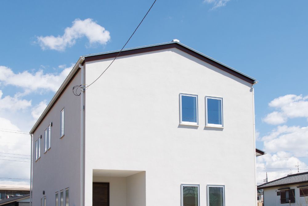 家作りには切妻屋根が一番おすすめ 特徴 メリット デメリットを一挙に紹介 Cozy Life コージーライフ
